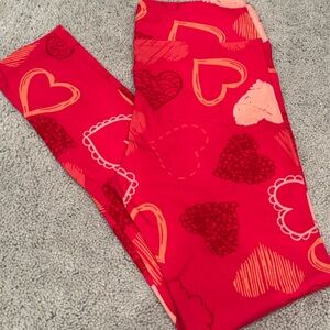 Lularoe leggings (one size) valentines hearts
